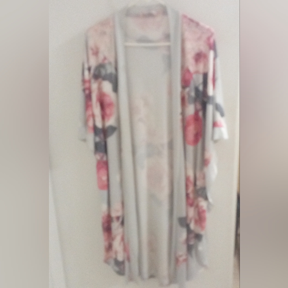 La vie en rose s/m Floral Kimono